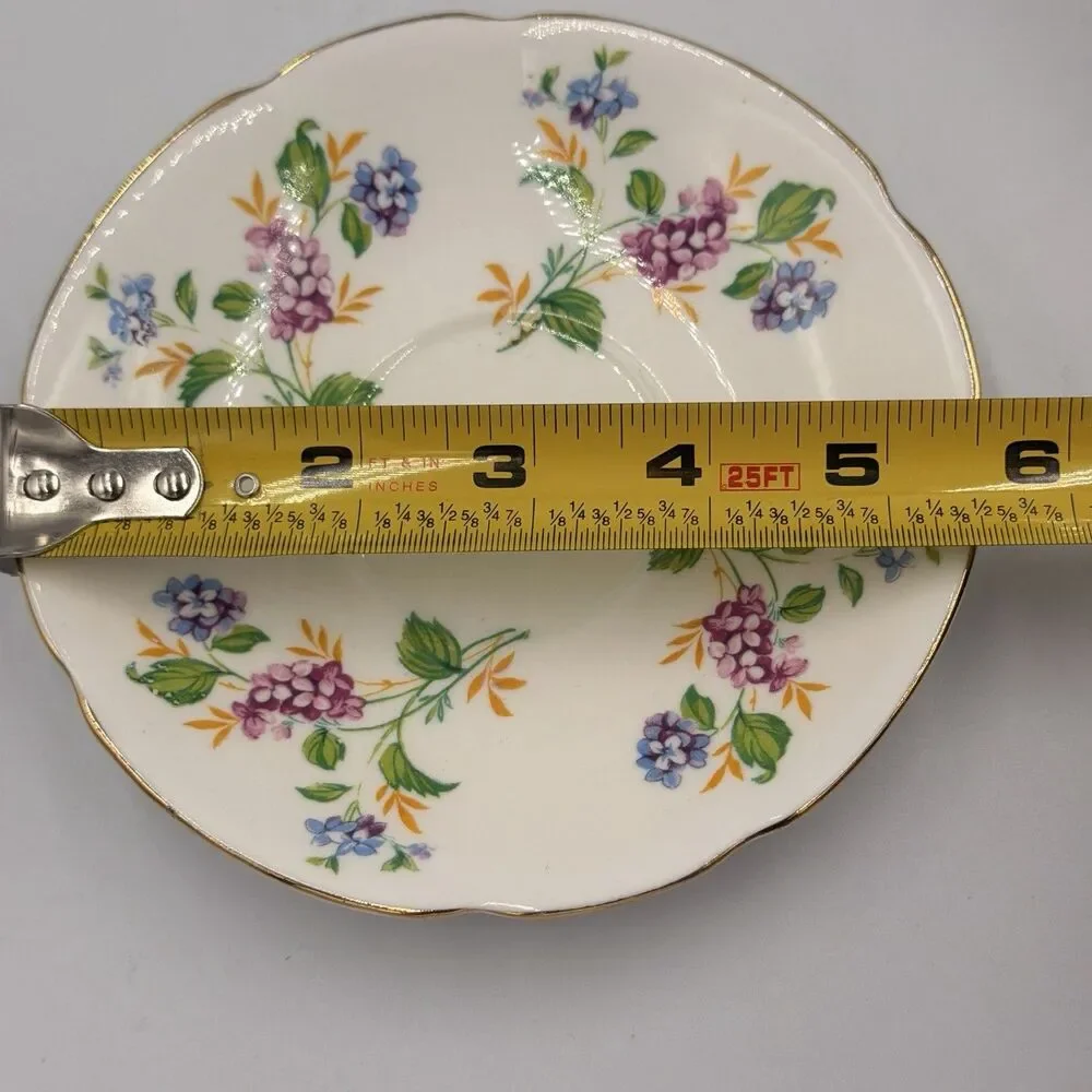 Vintage Regina Fine Bone China Floral Cup & Saucer Gold Trim England Flaw